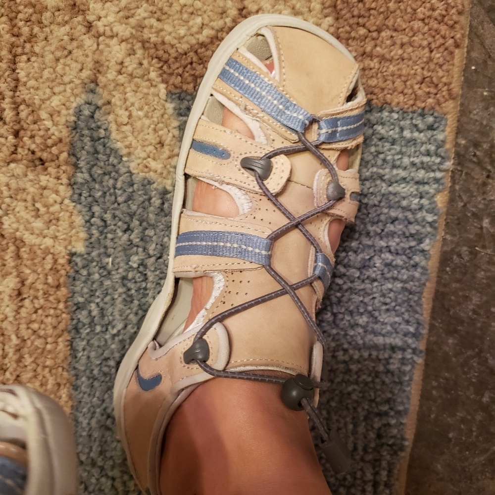 Alpine Hiking Sandals View 2
